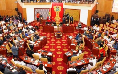 Parliament Approves Bill to Shift Midweek Public Holidays to Mondays or Fridays