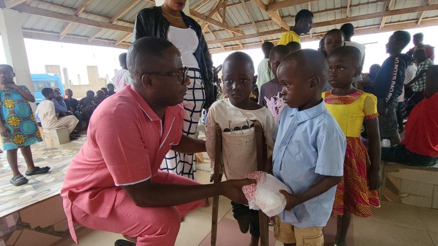FRAPOH LINKS CEO Donates Essentials to Royal Seed Home in Kasoa