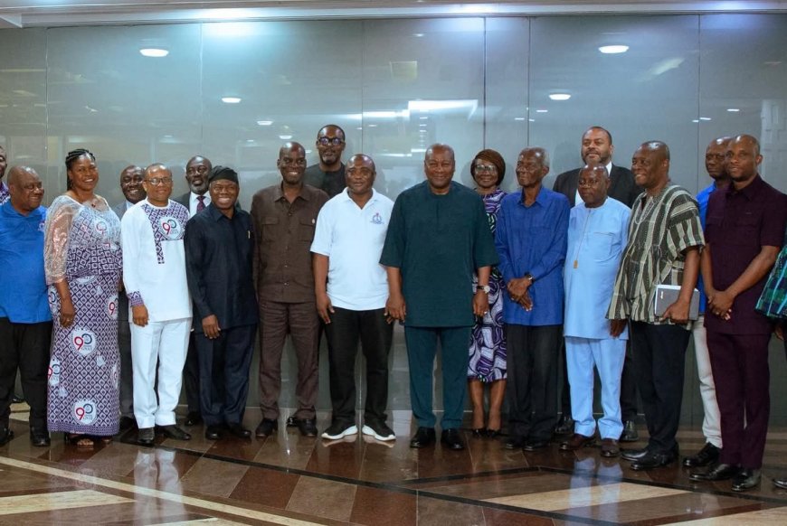 President Reaffirms Commitment to Teachers' Welfare During GNAT Courtesy Call