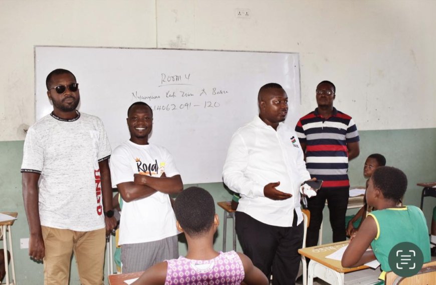 Dr. Emmanuel Appoh Mensah Encourages BECE Candidates in Gomoa East