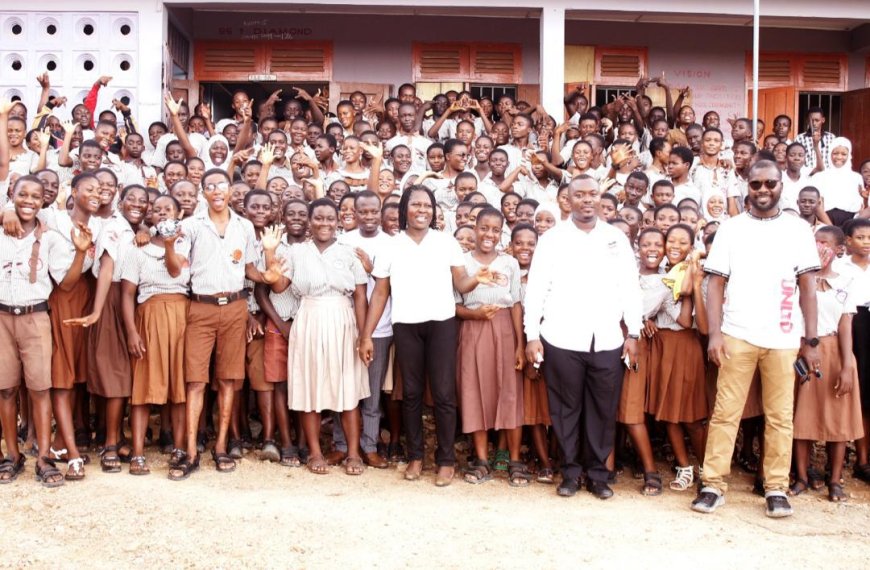 Dr. Emmanuel Appoh Mensah Encourages BECE Candidates in Gomoa East
