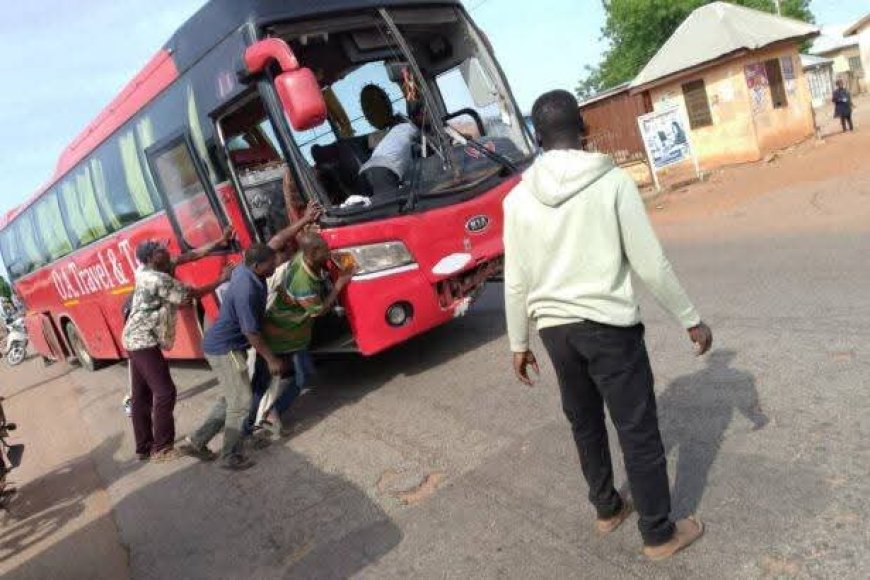 Heroic VIP Bus Driver Averts Tragedy in Walewale as Crash Leaves One Critical