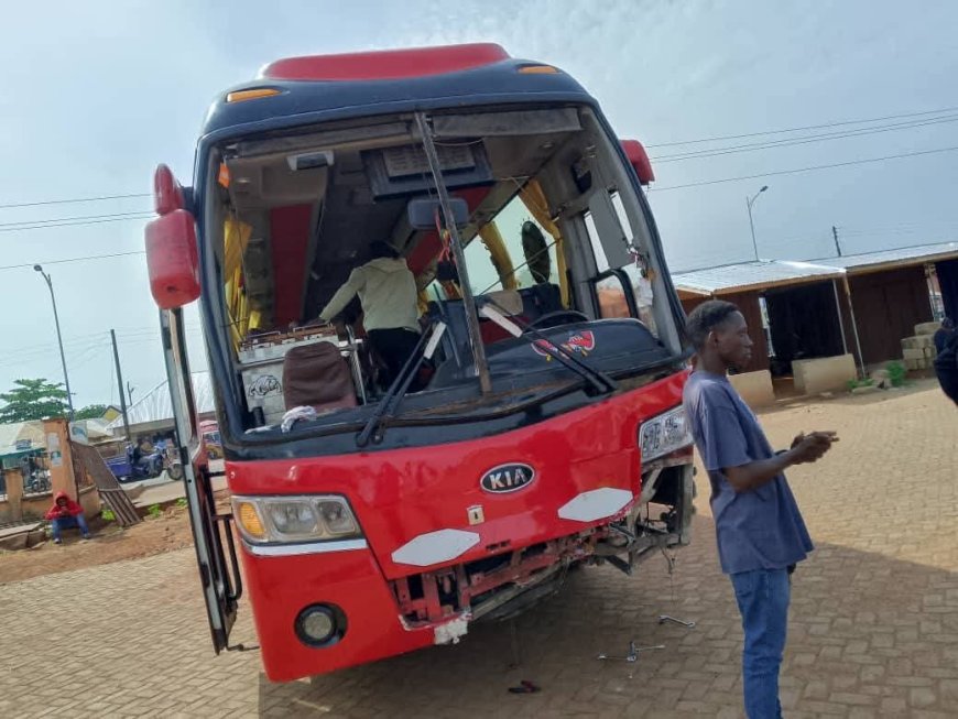 Heroic VIP Bus Driver Averts Tragedy in Walewale as Crash Leaves One Critical