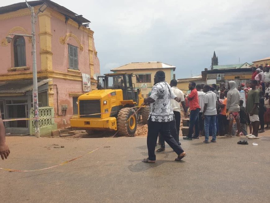 Storey Building Collapses at London Bridge, Cape Coast