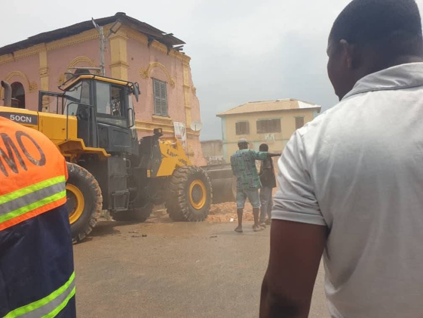 Storey Building Collapses at London Bridge, Cape Coast
