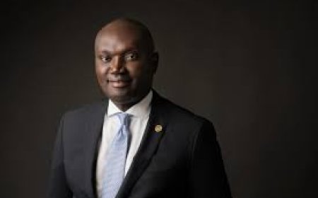 Abirem MP Charles Owiredu Breaks Down in Tears on Live TV While Mourning Late Akwatia MP Ernest Kumi