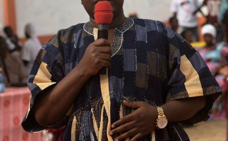 Crown The Prince School Holds 2025 Graduation Ceremony: Dr. Emmanuel Appoh Mensah Urges Parents to Support Children’s Dreams